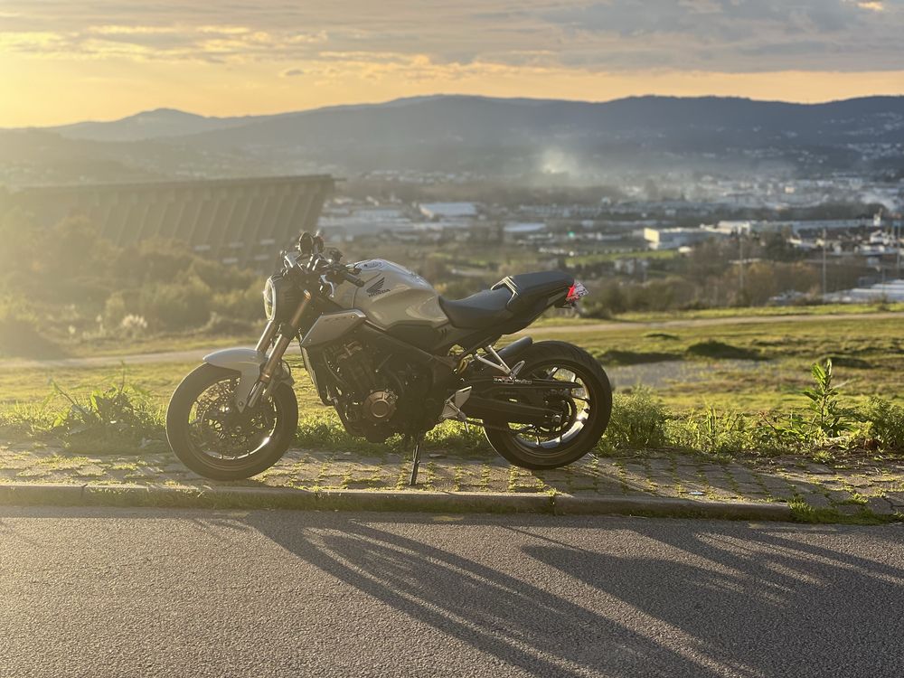 Honda cb650r 35Kw