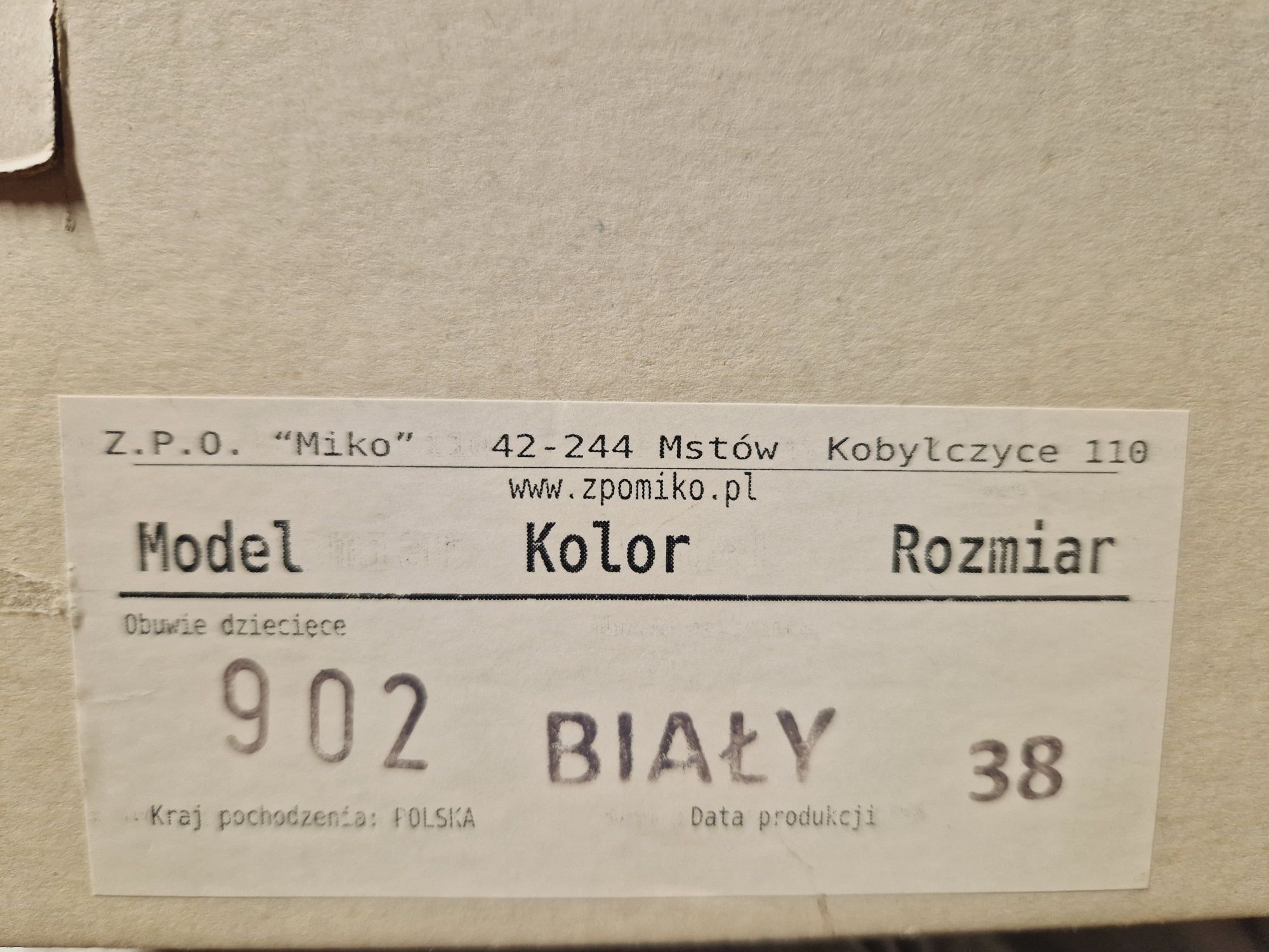Buty komunijne r..38 dla dziewczynki