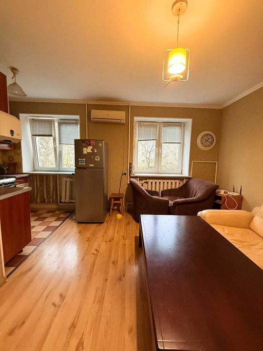 Продам перепланированную 3 комнатную на Парковой