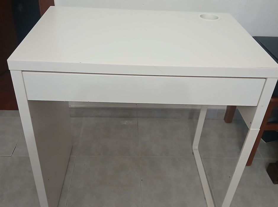Secretária  ikea branca