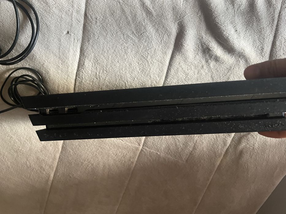 playstation 4 Pro 1 tb