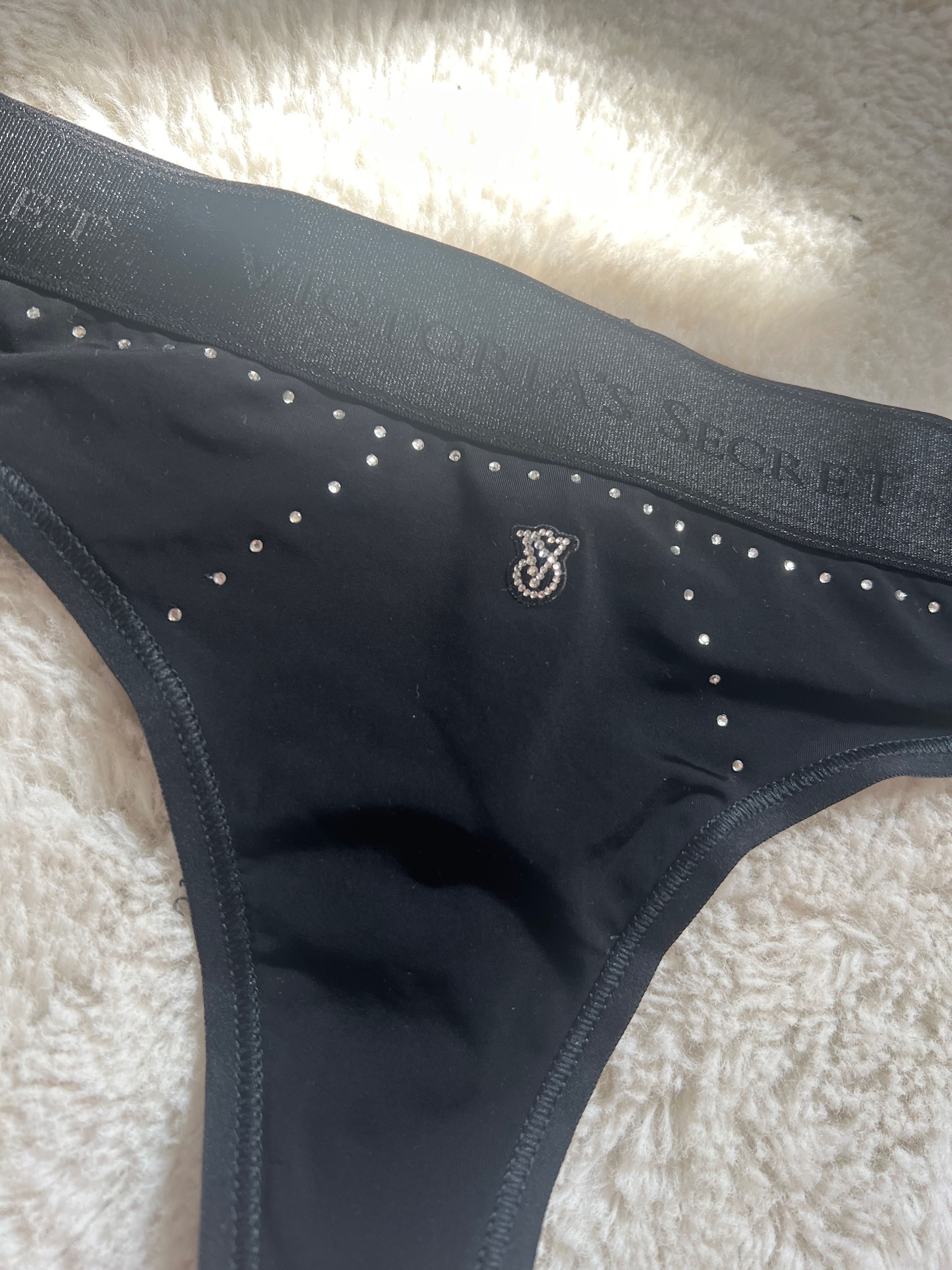 Nowe majtki stringi Victoria’s  Secret S