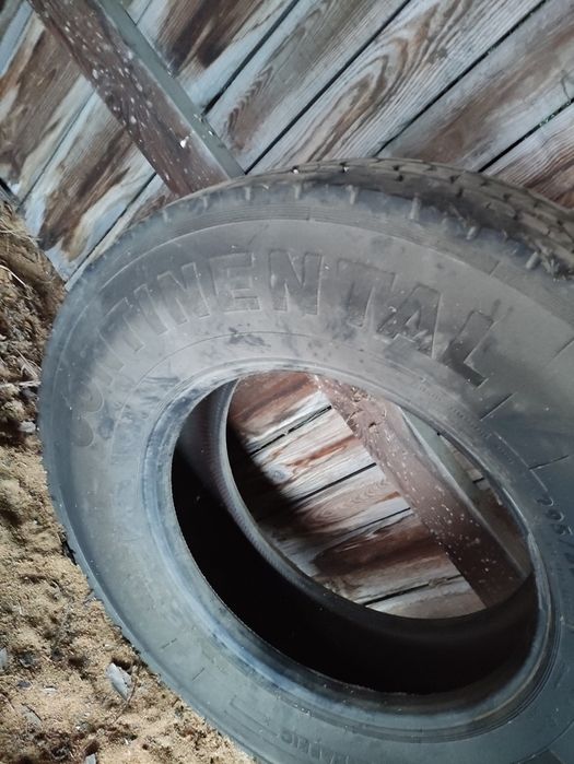 Oddam oponę od tira