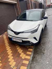 Toyota c-hr 2019