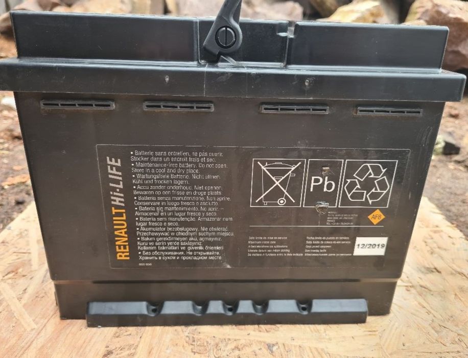 Продам акомулятор акб для авто