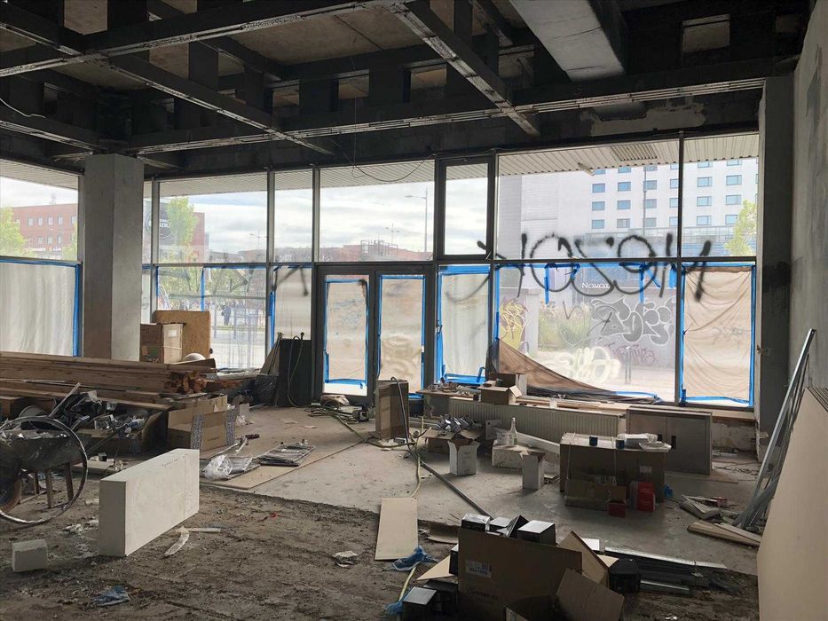 Powierzchnia Użytkowa 300 m² przy Przesiadkowie - Piłsudskiego 14