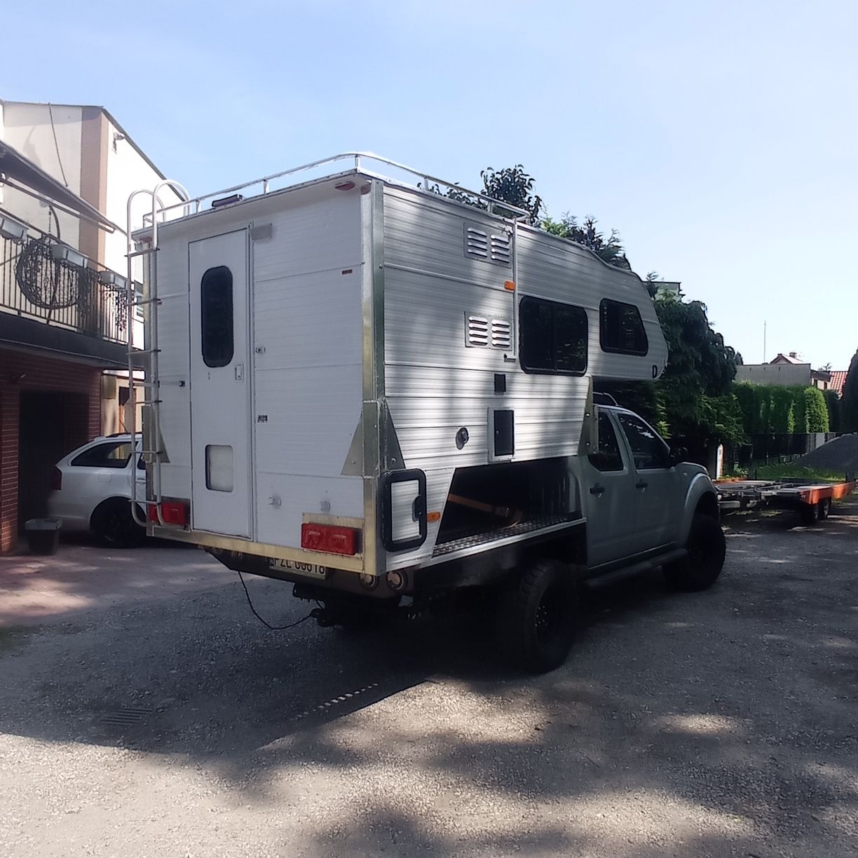 Zabudowa pickup camper kemping Davlin