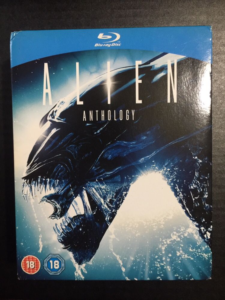 DVD Blueray box set: Alien Antology