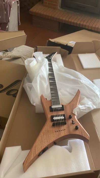 Guitarra eletrica jackson Nova
