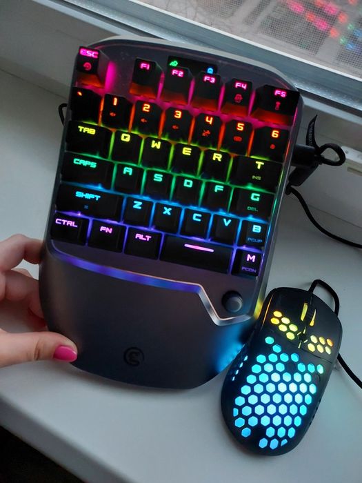 Беспроводная клавиатура