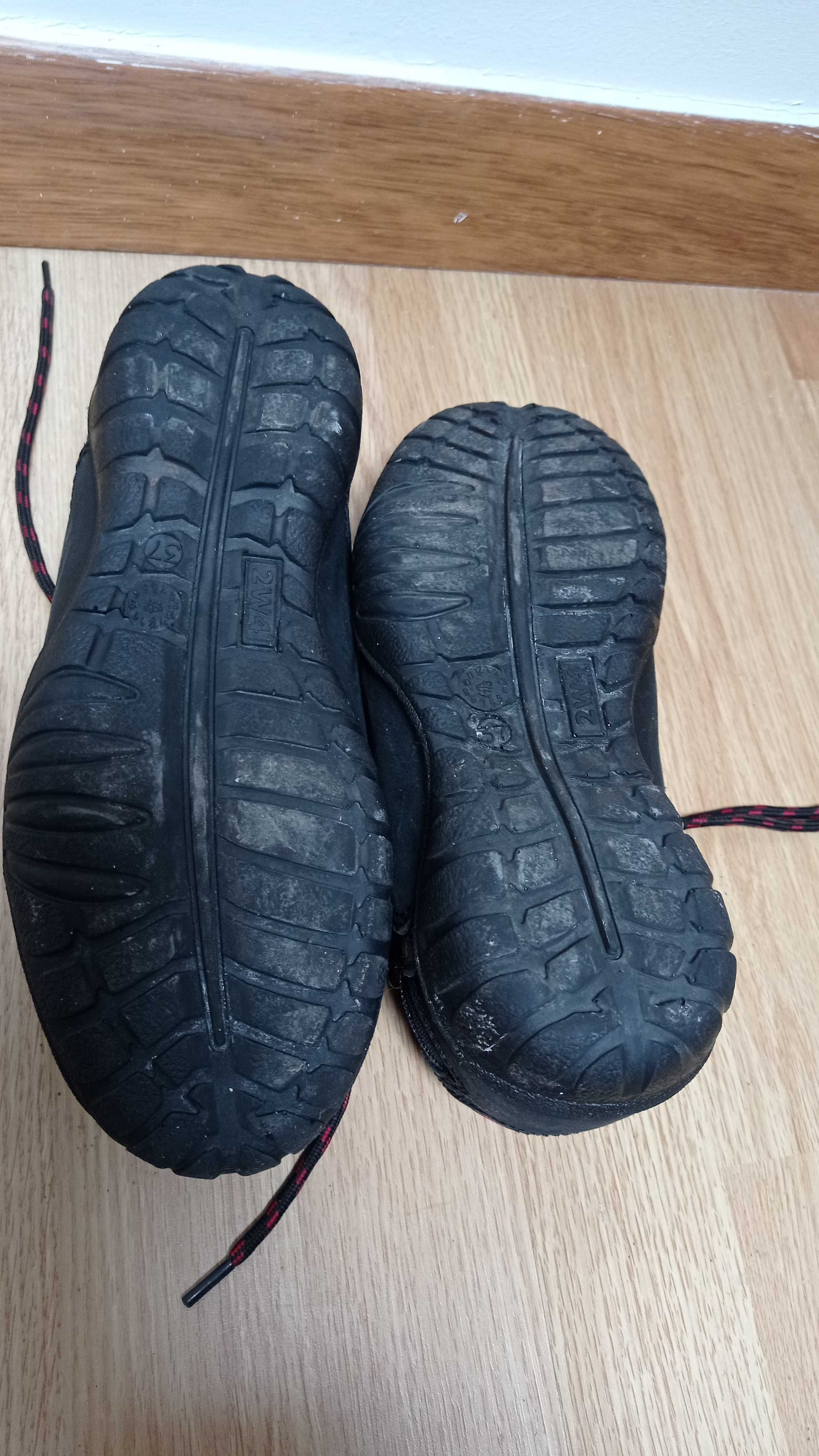 Sapatos de trabalho (EPI) - com biqueira de aço - unisexo, NR 37