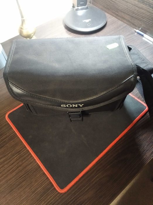 Продам видео камеру