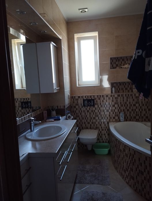 Цена снижена!Продам дом Закарпатье Вари+пекарня