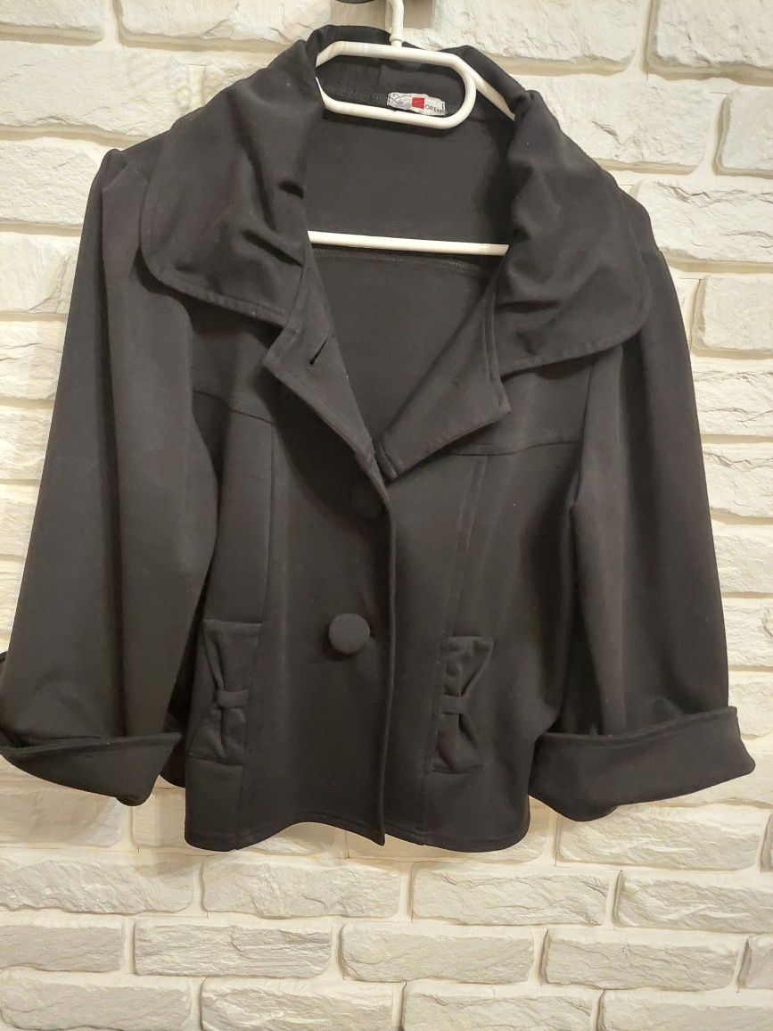 Oversize czarny żakiet zapinany na 2 guziki L/XL