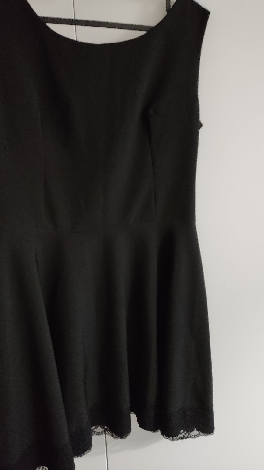Sukienka czarna roz 42