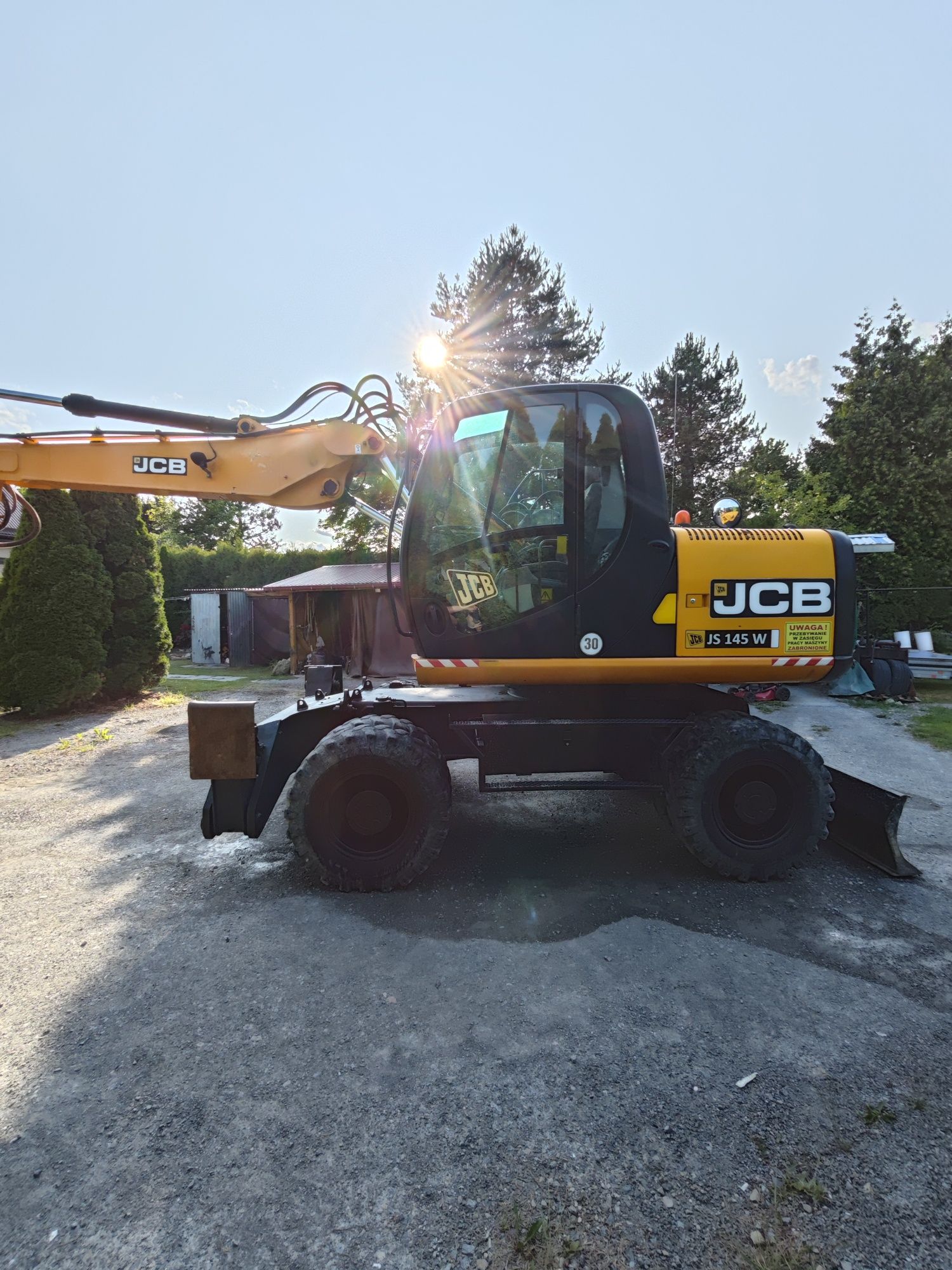 Koparka kołowa JCB JS145W