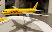 Avião Boeing DHL