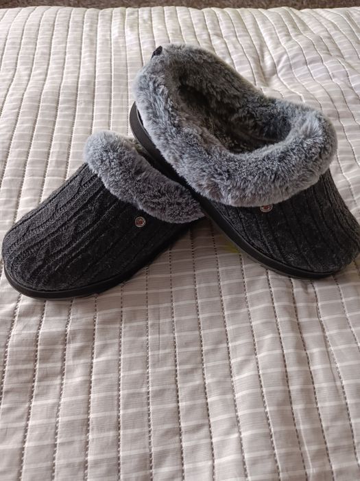 Pantofle Sketchers Ice Angel 37½