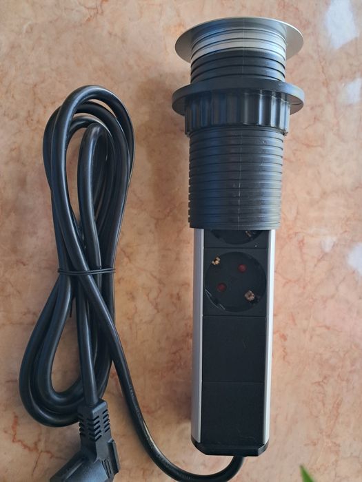 Прихований блок розеток висувний