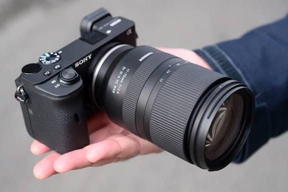 Tamron AF 17-70mm f/2.8 Di III-A VC RXD SONY E