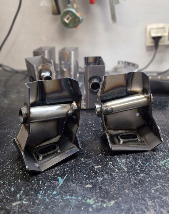 Reperatura punktu podnoszenia progu bmw e36 prawy przód