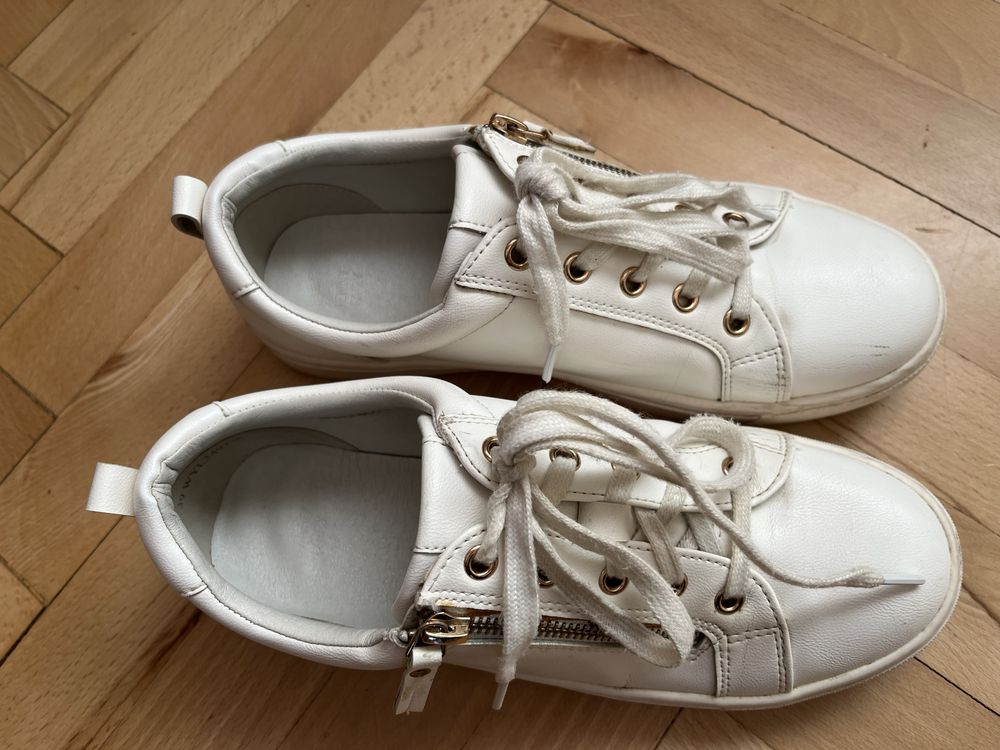 Białe buty sneakersy damskie Jenny Fairy rozmiar 39