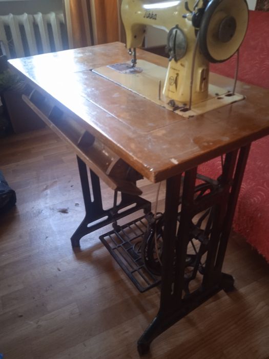 Швенйна машинка Tikka