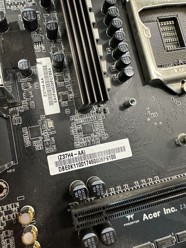 Acer Predator Z37H4-AA, Z370, LGA1151 v2, DDR4, робоча