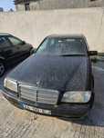 Mercedes Benz C180