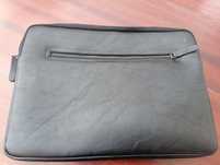 Neseser, etui na laptopa lub dokumety