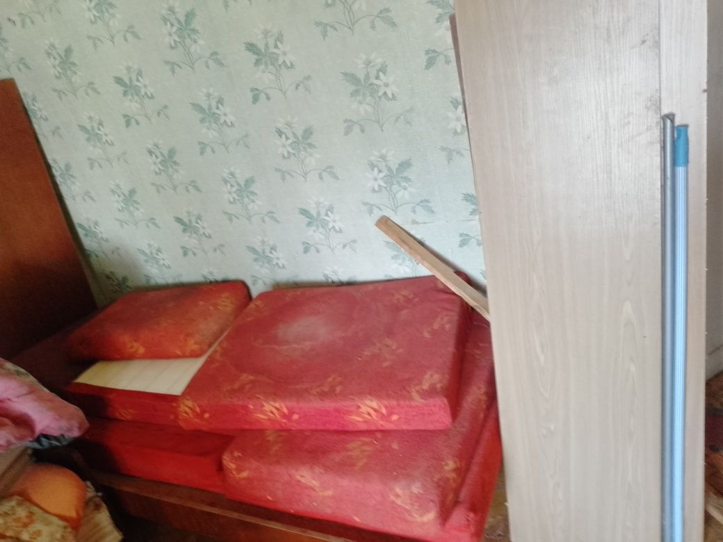 Віддам даром бу меблі