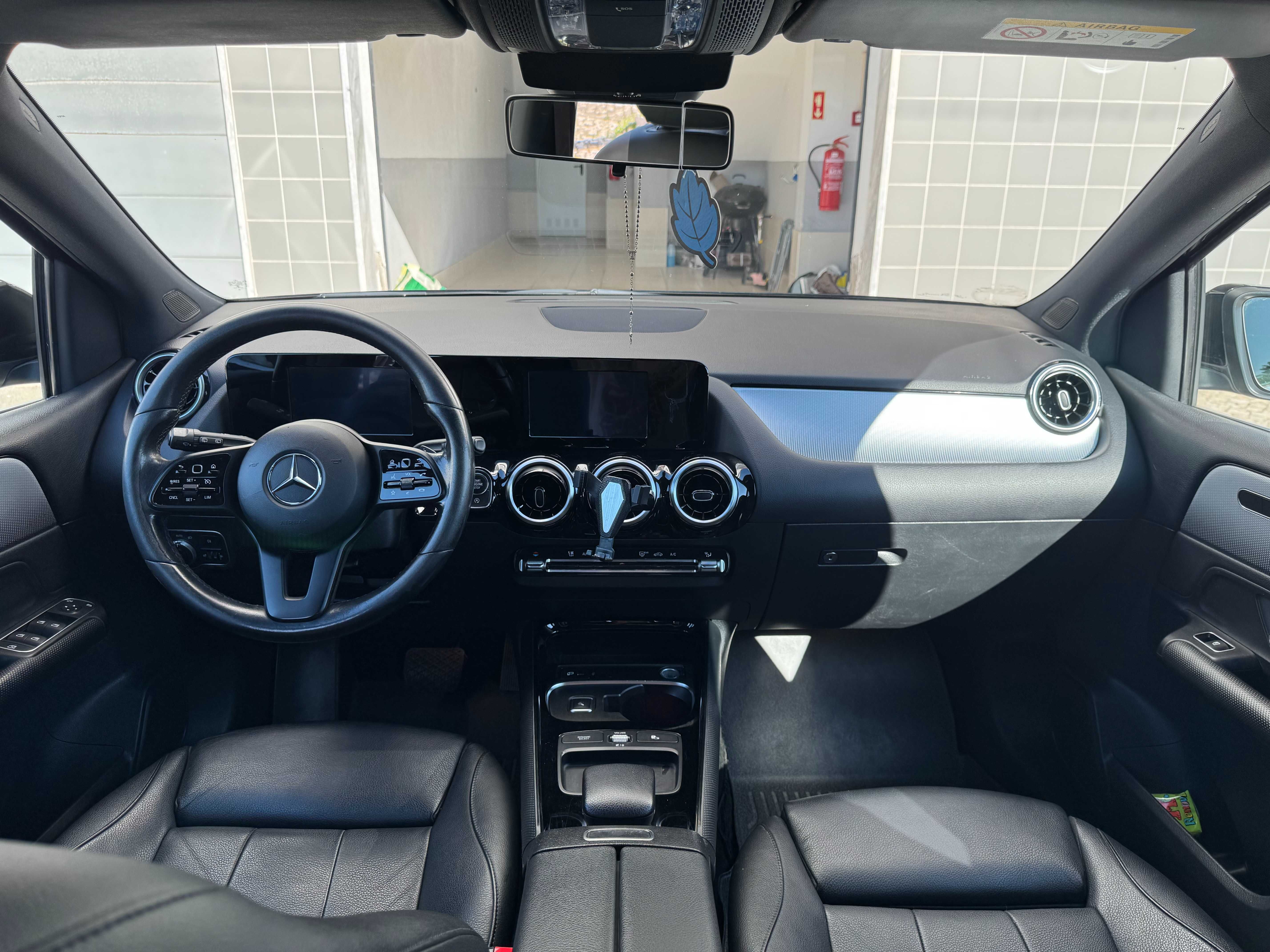 Mercedes-Benz B180 W247 automática
