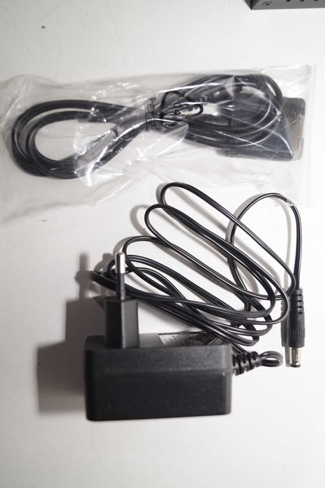 1455 HDMI 2.0 FVM Switch 2x2 2 monitory 2w1 1out 4K 60Hz USB 3.0