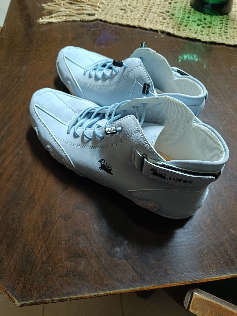 Botins estilo motard novos