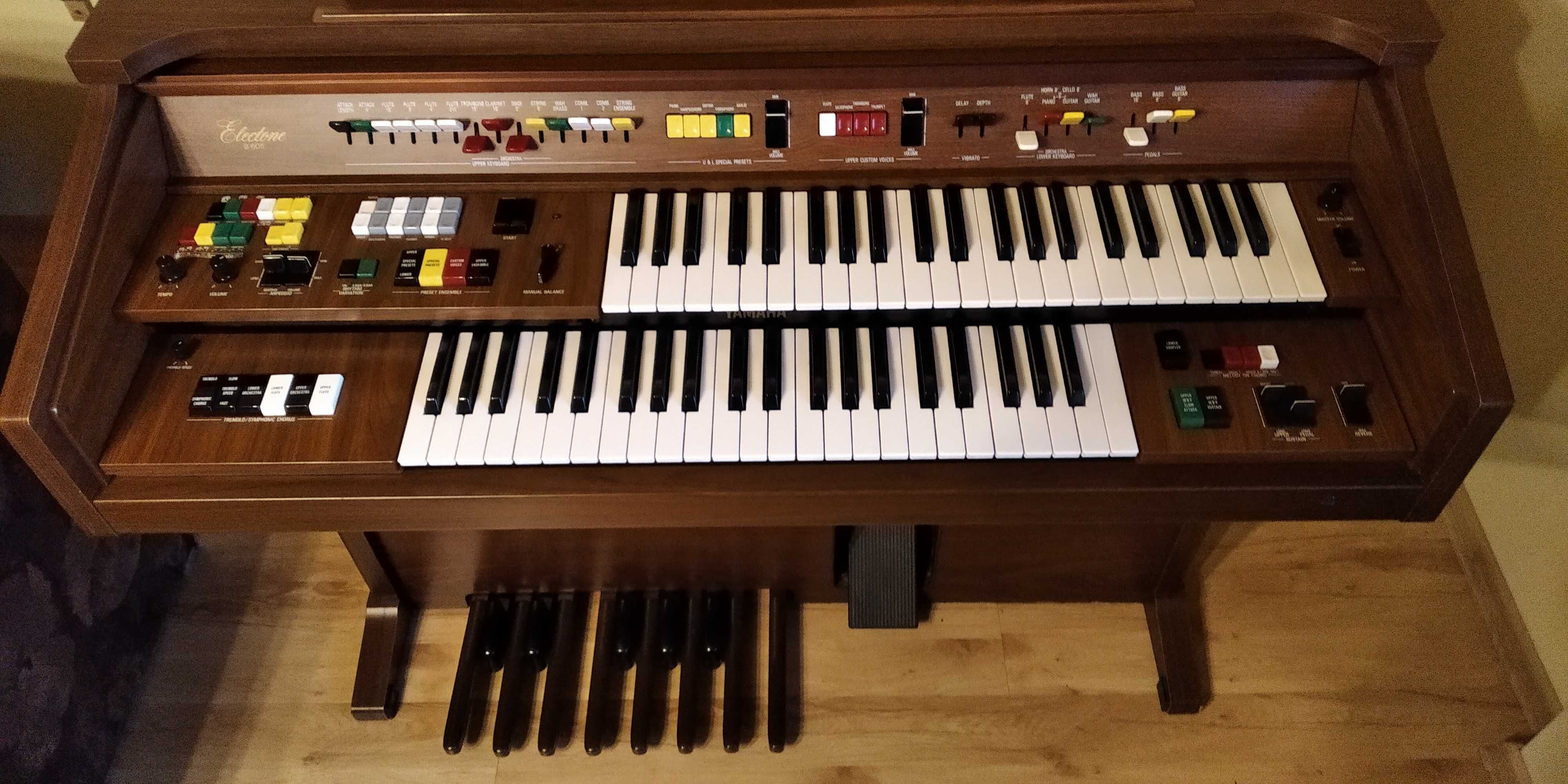 Yamaha Electone B-605