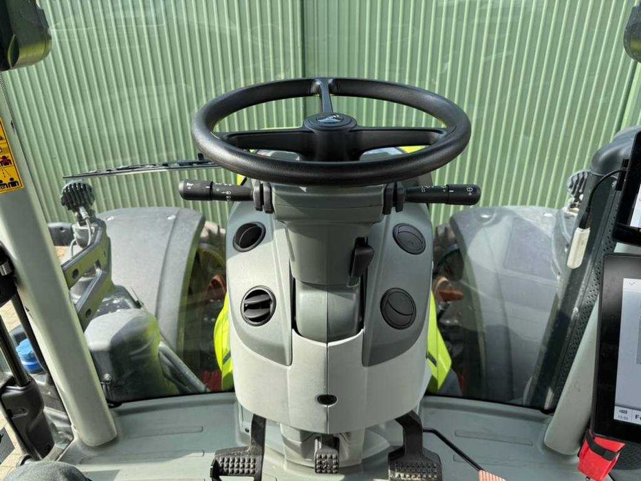 Трактор CLAAS AXION 960 2020 рік виробництва, наробіток 1749 мото/год