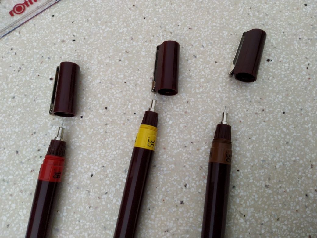 Estojo de desenho rotring usado, incompleto - ver descrição