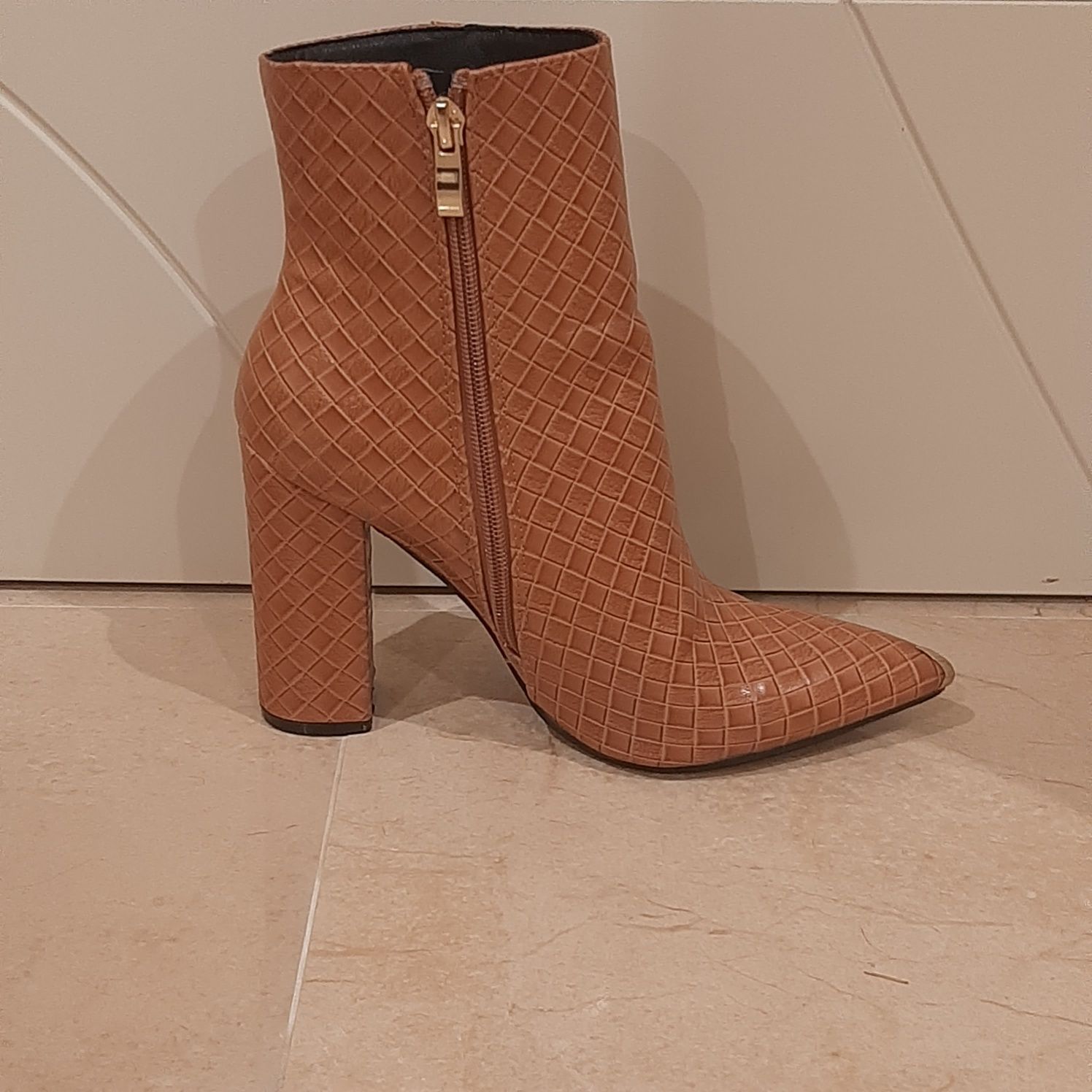 Bota Camel Elegante