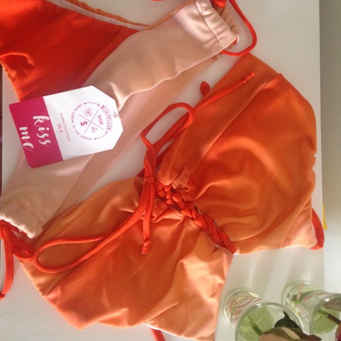 Bikini cor de laranja da IloveType (marca portuguesa) - Tamanho S