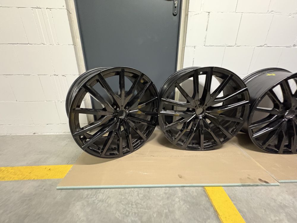 Felgi BMW x5 x6 G05 G06  wzór 742M