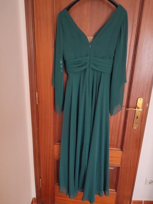 Vendo vestido de cerimónia