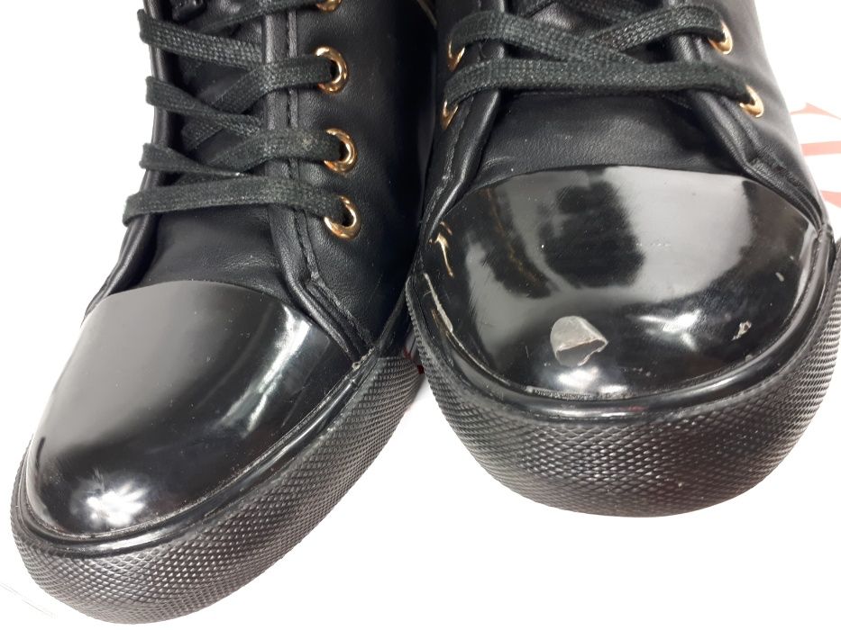 Sneakersy czarne GUESS platforma złote logo botki oryginalne 39