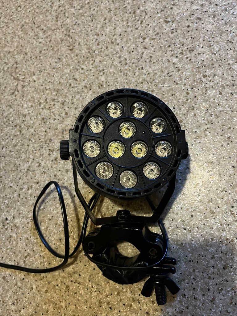 Lampy sceniczne Ibiza light par-mini-rgbw 15W światła estradowe