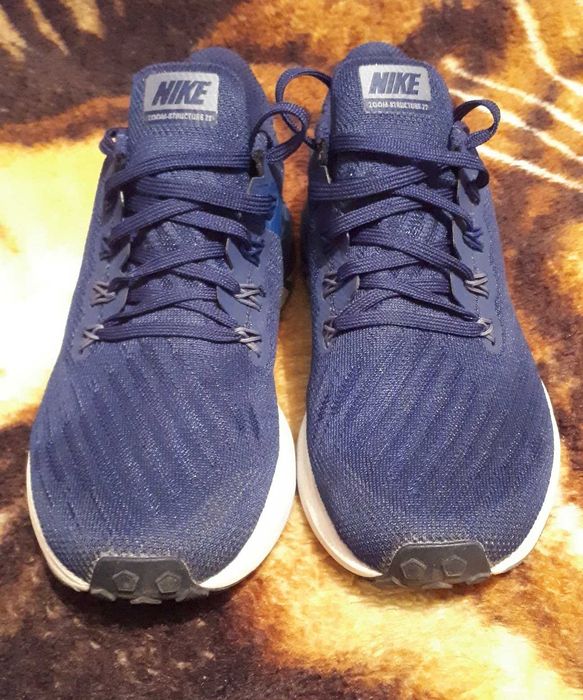 Nike Structure 22 rozmiar 41