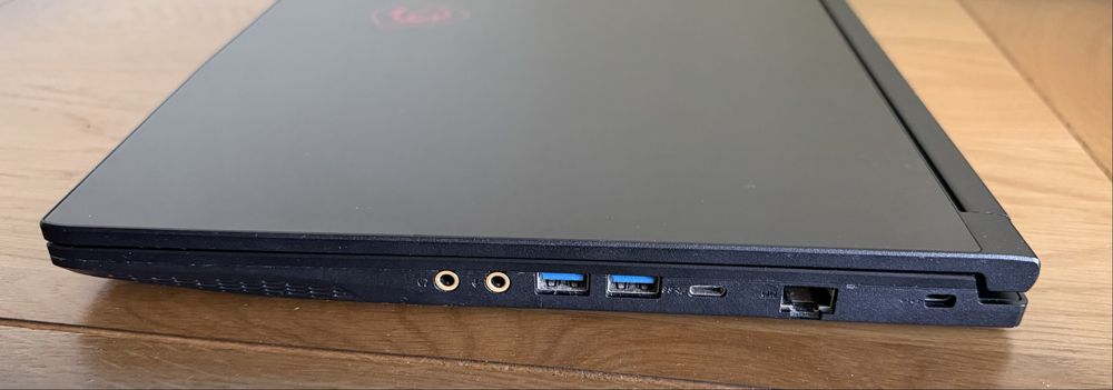 Ноутбук MSI GF63 Thin 11UD Black