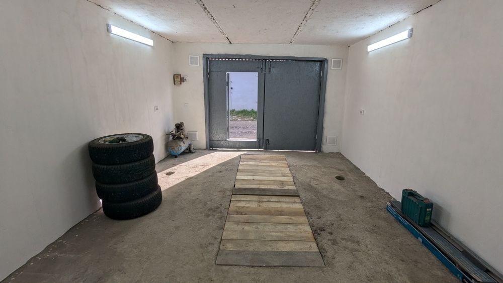 Гараж цегляний, світло, яма, підвал, вул. Руська, Форум авто