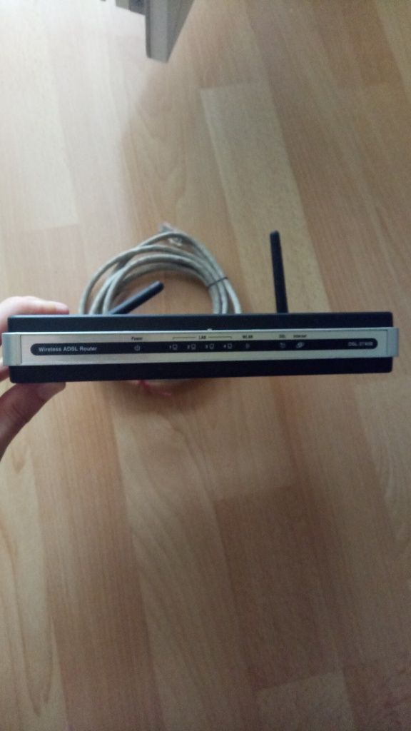 2 Routery/modemy D-Link, Netia Voice Gateway VG-1D1V-SIP,DSL-2740B