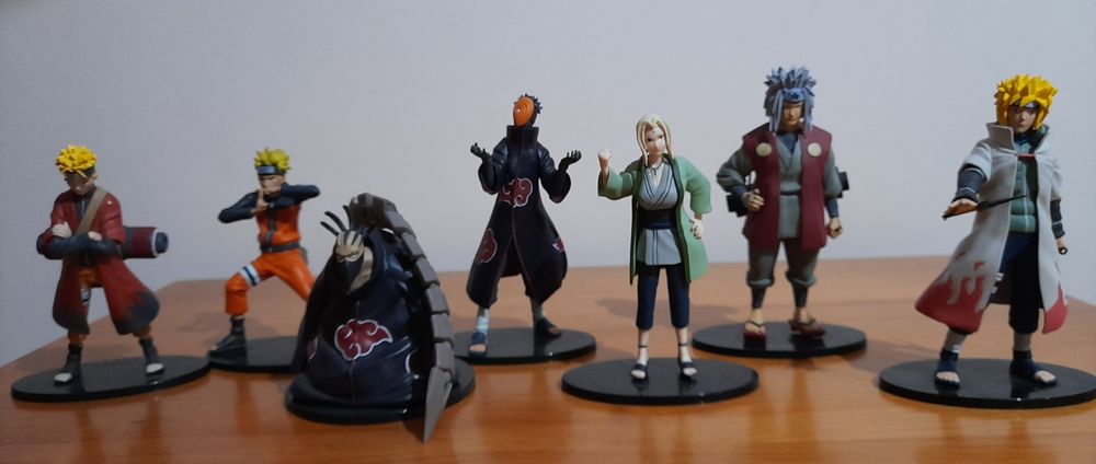 Figuras do anime Naruto Shippuden