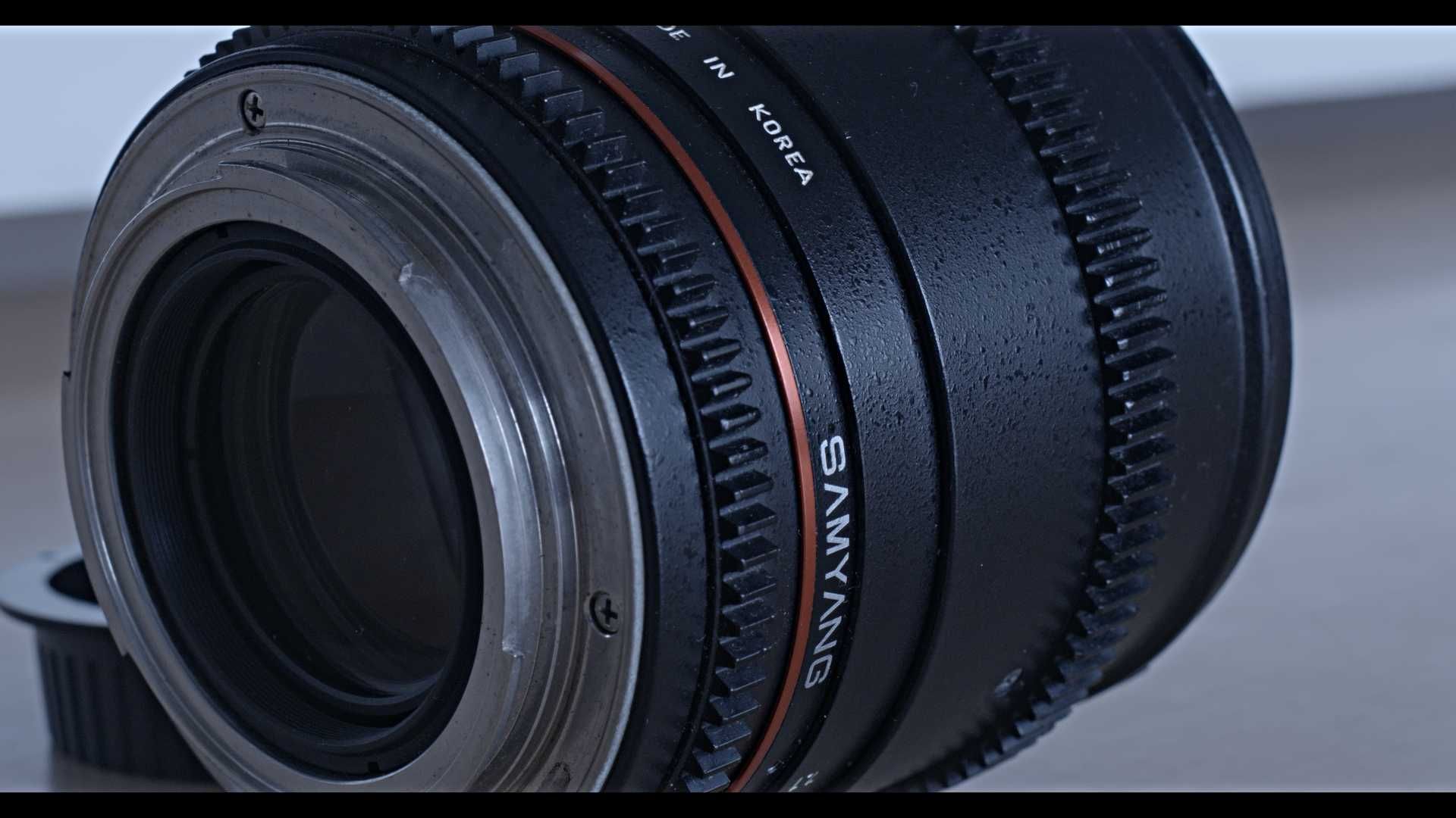 Samyang 85 mm T1.5 ( canon EF )