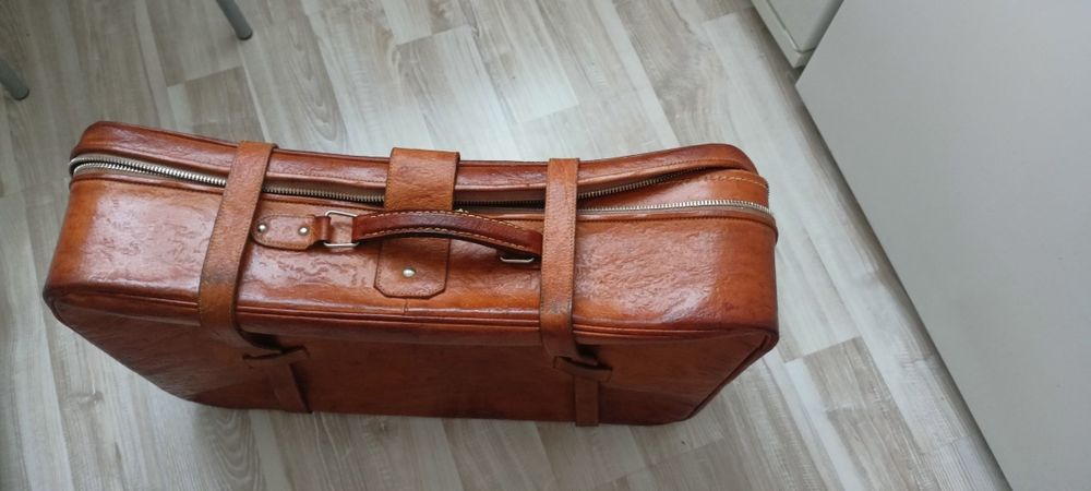 Disajnersksa walizka -Torba